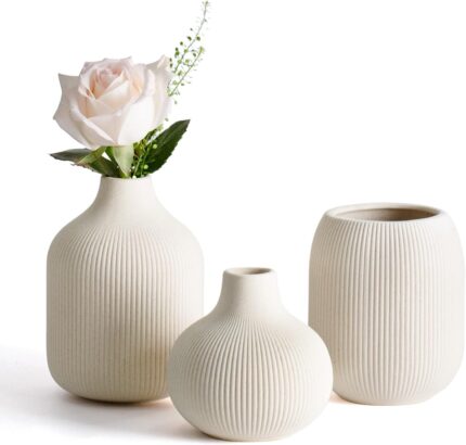 Kleines Keramikvasen-Set 3-TLG Beige – Minimalistische Vasen mit Rillendesign, kompakte Übergangsdekoration für Wohnzimmer, Schlafzimmer, Büro (3-TLG Beige Keramikset) Kleines Keramikvasen-Set 3-TLG Beige – Minimalistische Vasen mit Rillendesign, kompakte Übergangsdekoration für Wohnzimmer, Schlafzimmer, Büro (3-TLG Beige Keramikset)